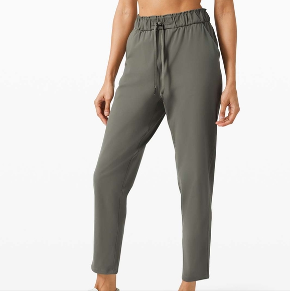Lululemon keep moving pant grey sage - Picture 2 of 8